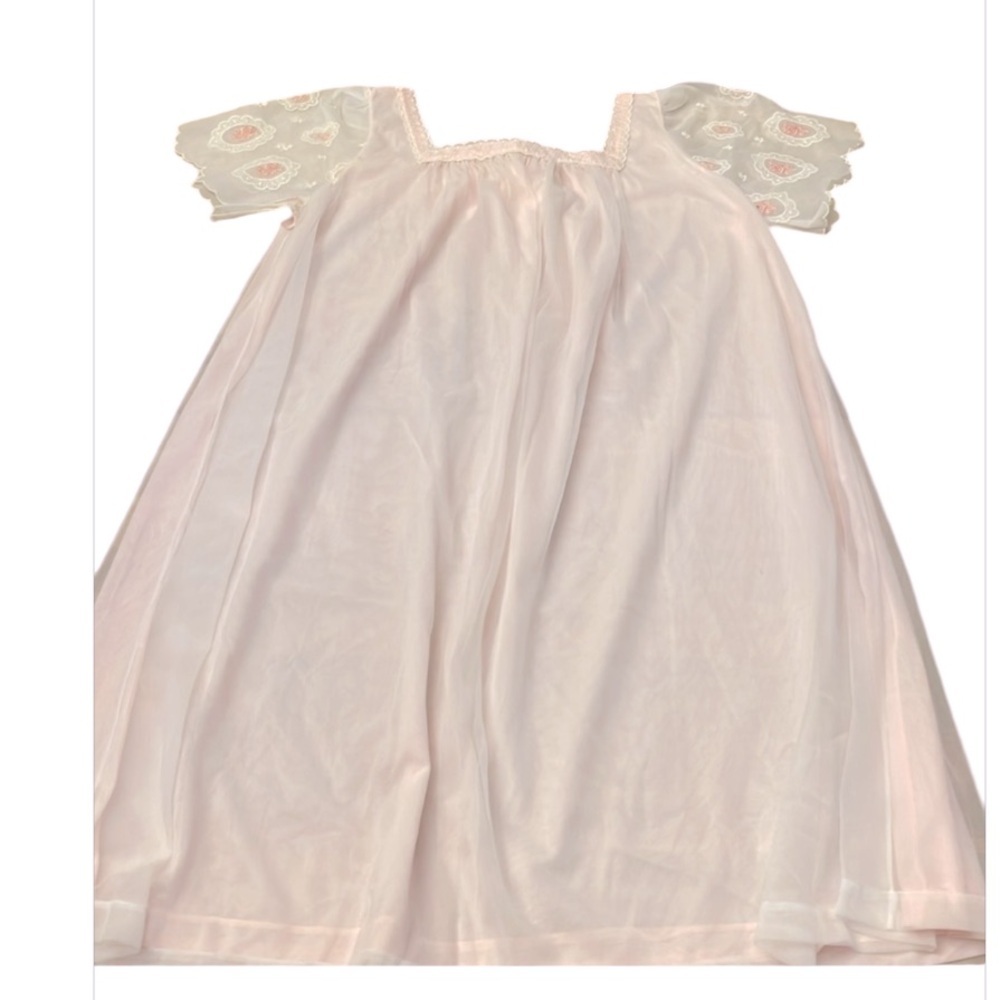 TRILLIUM Vintage lingerie